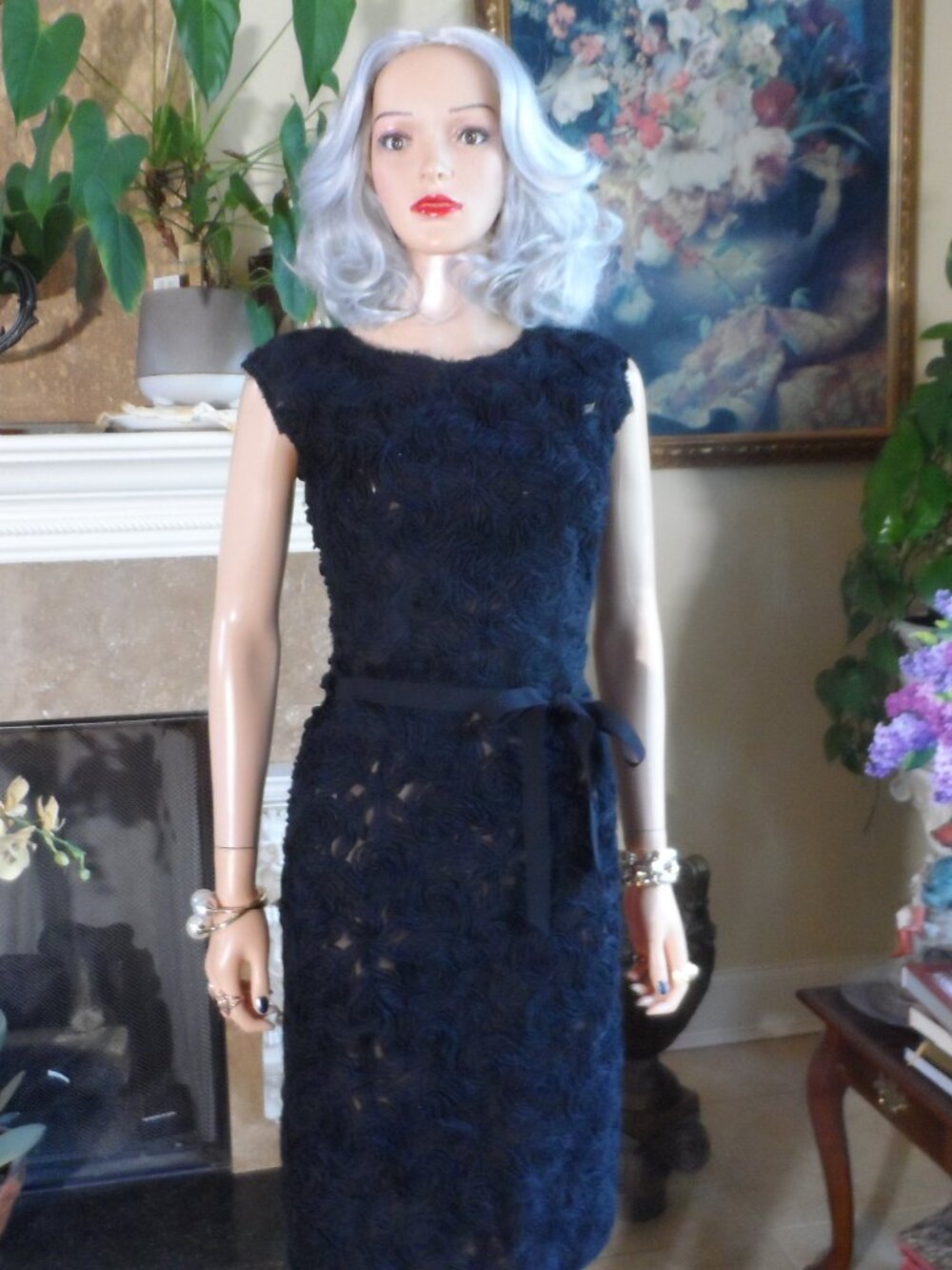 Lanvin Été 2004 Black Silk Rosette Sheath Dress Size FR 40 US 8 - Picture 3 of 16